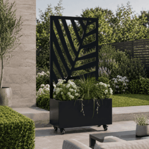 No223 Planter with Decorative Screen