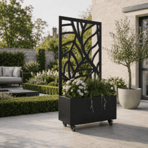 No41 Planter with Decorative Screen