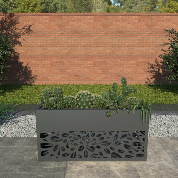 Planter with Screen Design No 4