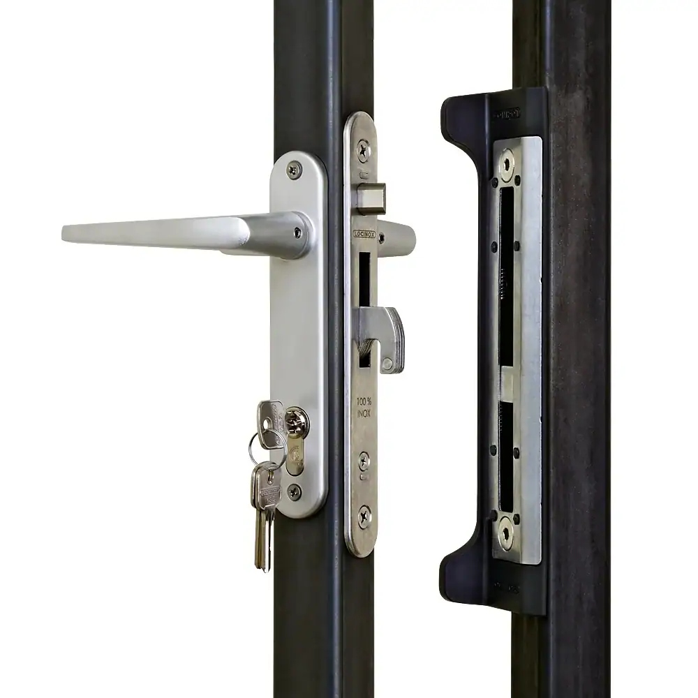 Locinox Fiftyset with silver handle